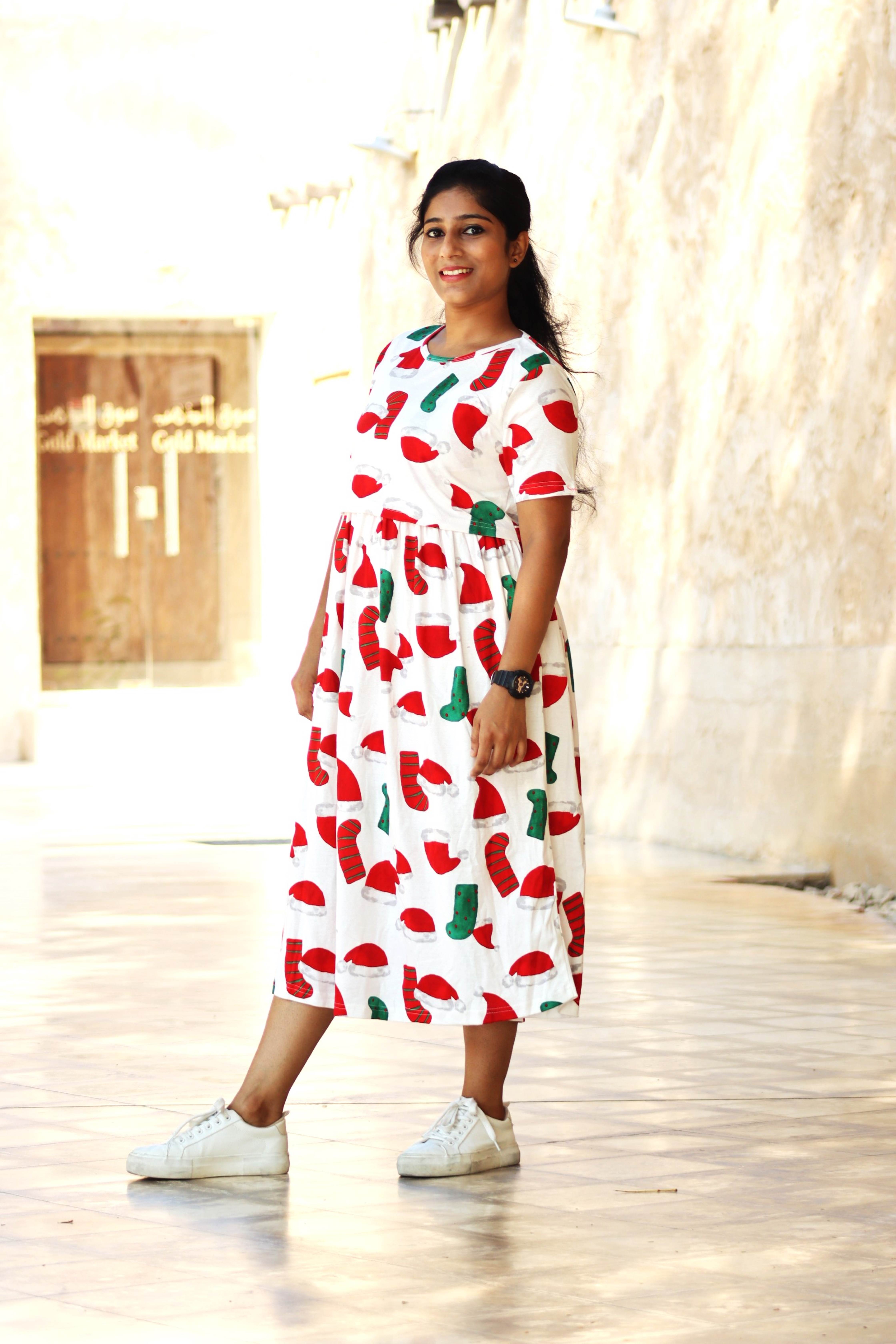 FESTIVE FOOTPRINTS ZIPLESS FEEDING FROCK